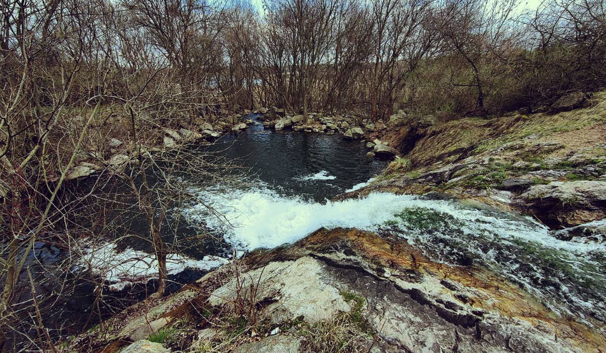 водоспад в селі Нова Павлівка